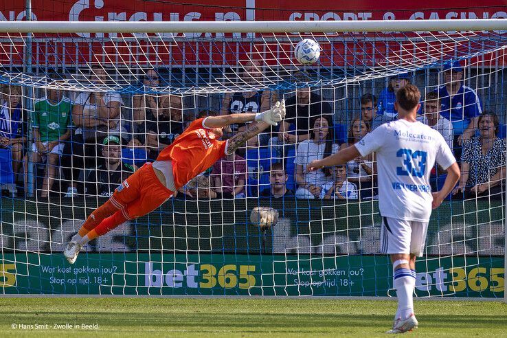 In beeld: PEC Zwolle pakt eerste punten van seizoen tegen Heracles - Foto: Hans Smit