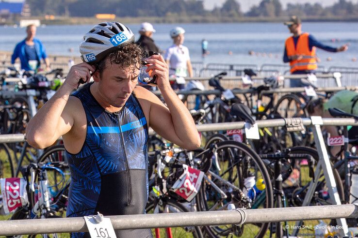 In beeld: Sander Hoogeveen en Tamara Kamp winnen Triathlon Zwolle - Foto: Hans Smit