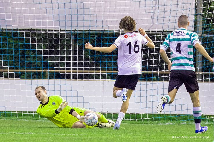 In beeld: Zwolsche Boys delft onderspit tegen Berkum 2 - Foto: Hans Smit