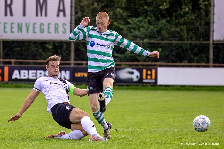 In beeld: Zwolsche Boys delft onderspit tegen Berkum 2 - Foto: Hans Smit