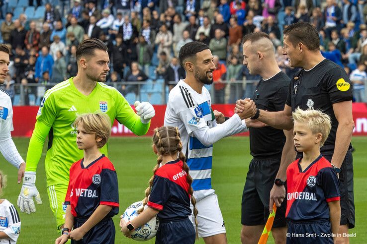 In beeld: PEC Zwolle lijdt nederlaag op eigen veld tegen NAC Breda - Foto: Hans Smit