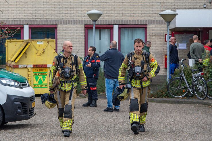 Vogelnest zorgt voor brandlucht in AZC Zwolle - Foto: Ruben Meinten