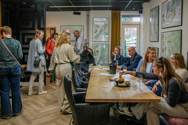 In beeld: Van Karnebeekstraat verandert in ‘Proefstraat van Zwolle’ - Foto: Obbe Bakker