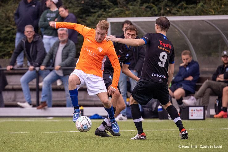 In beeld: CSV ’28 wint stadsderby van ZAC - Foto: Hans Smit