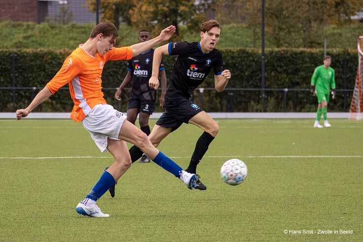 In beeld: CSV ’28 wint stadsderby van ZAC - Foto: Hans Smit