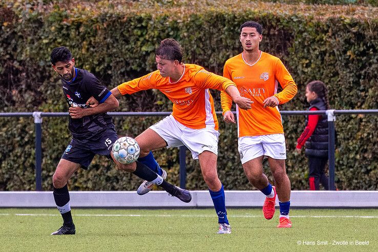 In beeld: CSV ’28 wint stadsderby van ZAC - Foto: Hans Smit