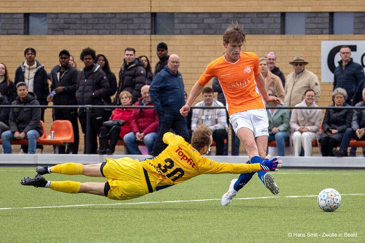 In beeld: CSV ’28 wint stadsderby van ZAC - Foto: Hans Smit