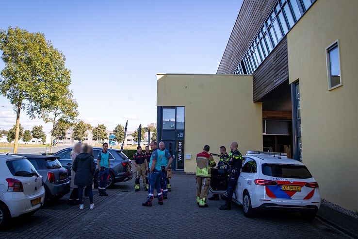 Meerdere medewerkers onwel bij bedrijf op Marslanden - Foto: Peter Denekamp