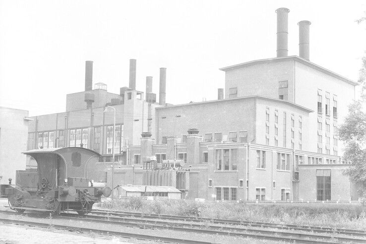 De IJsselcentrale aan de Weteringkade. - Foto: Collectie Overijssel/Dolf Henneke