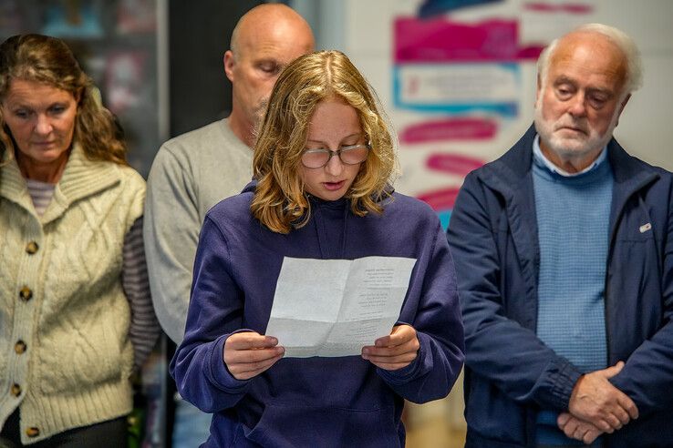 In beeld: Eerste grote deportatie Zwolse Joden herdacht - Foto: Obbe Bakker