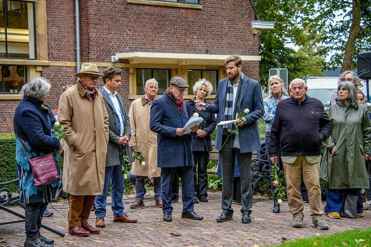 In beeld: Eerste grote deportatie Zwolse Joden herdacht - Foto: Obbe Bakker