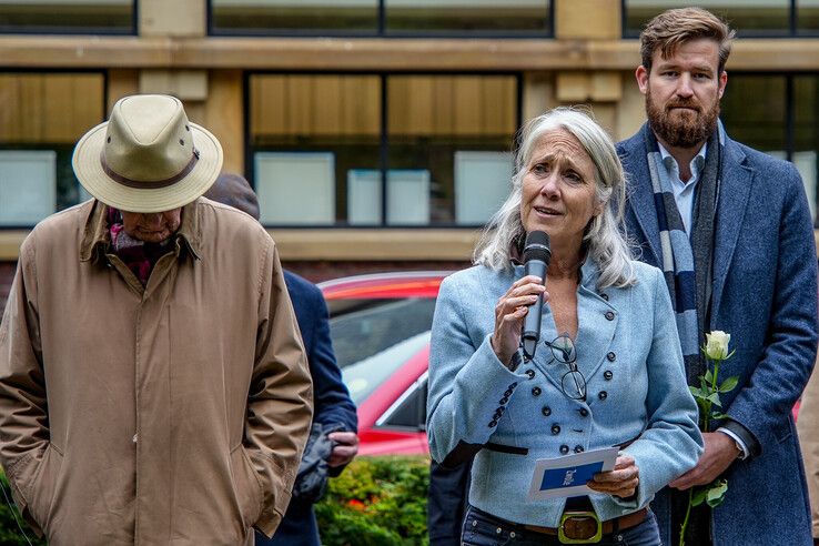 In beeld: Eerste grote deportatie Zwolse Joden herdacht - Foto: Obbe Bakker