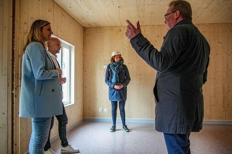 In beeld: Eerste Zwolse flexwoningen bijna klaar op campus Windesheim - Foto: Obbe Bakker