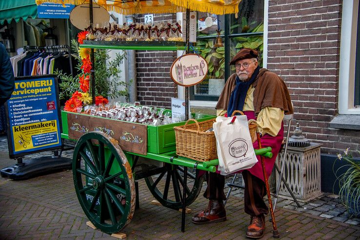 In beeld: Van chocoladekapsels tot choco-nagellak, van kunst met cacao tot bonbons in chocoladeparadijs Hattem - Foto: Obbe Bakker