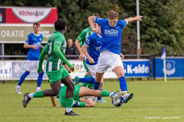 In beeld: WVF verslaat FC Meppel en behoudt tweede plek in competitie - Foto: Hans Smit