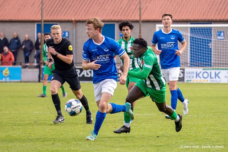 In beeld: WVF verslaat FC Meppel en behoudt tweede plek in competitie - Foto: Hans Smit