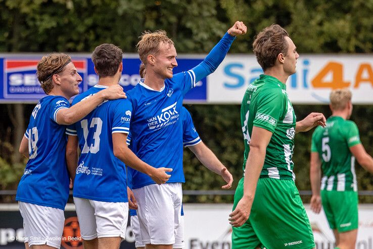 In beeld: WVF verslaat FC Meppel en behoudt tweede plek in competitie - Foto: Hans Smit