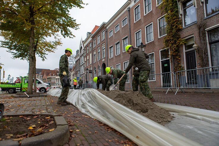 In beeld: Laat het hoge water maar komen, Zwolle houdt droge voeten - Foto: Ruben Meinten