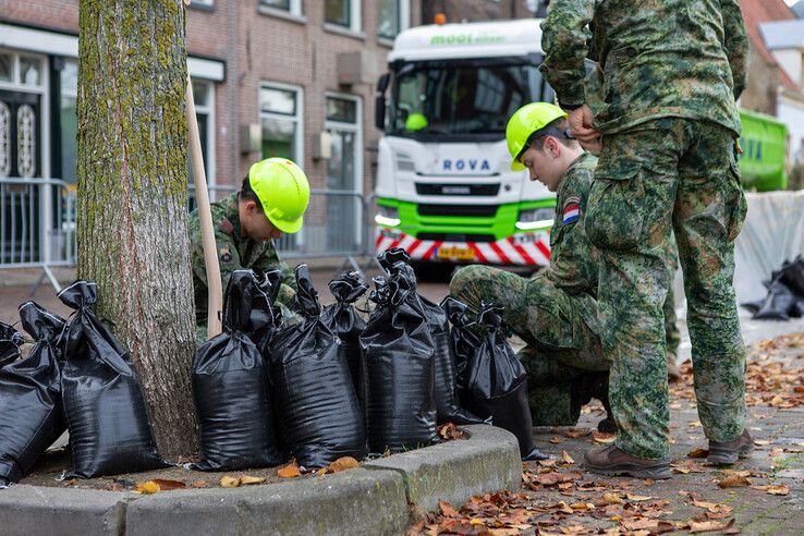 In beeld: Laat het hoge water maar komen, Zwolle houdt droge voeten - Foto: Ruben Meinten