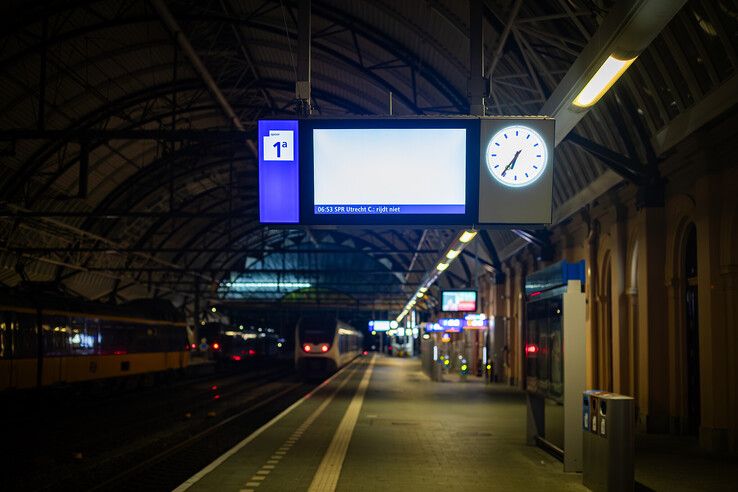 In beeld: Geen treinen in Noord-Oost Nederland door staking bij ProRail - Foto: Hugo Janssen