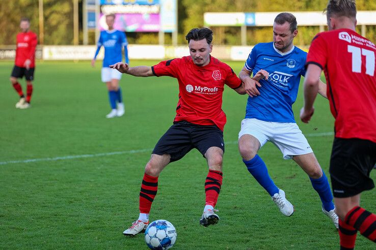 In beeld: WVF speelt gelijk tegen Achilles 1894 - Foto: Henri Zuidberg