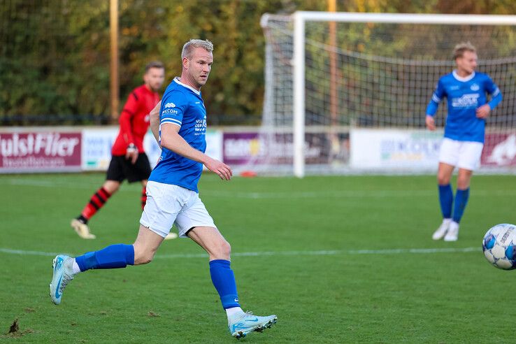 In beeld: WVF speelt gelijk tegen Achilles 1894 - Foto: Henri Zuidberg