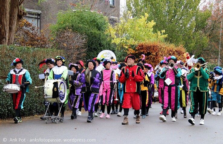 In beeld: Sinterklaas bezoekt Aa-landen - Foto: Ank Pot