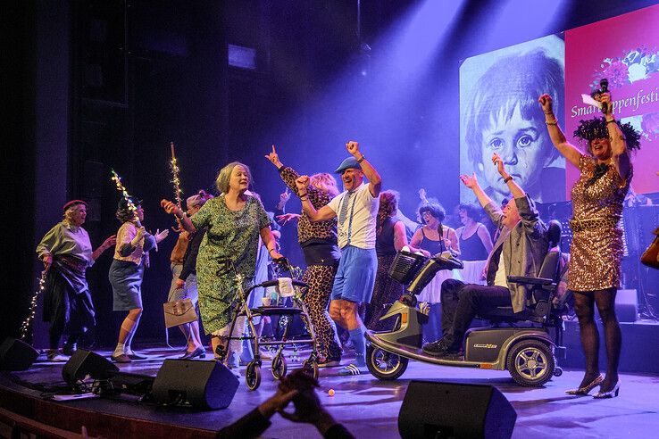 In beeld: Duo Andere Koek wint Smartlappenfestival in uitverkocht Odeon - Foto: Obbe Bakker