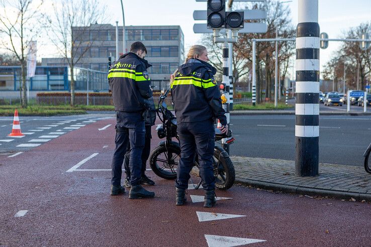 Een fatbiker en fietser botsten tegen elkaar bij de Katerdijk. - Foto: Ruben Meinten