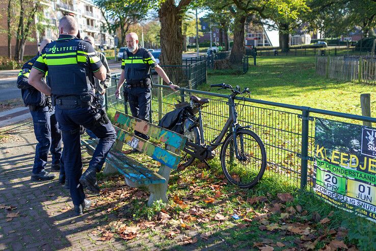 Fietser aangereden op rotonde in Dieze - Foto: Ruben Meinten