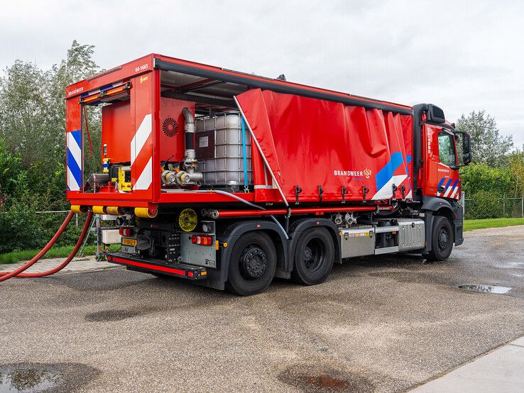 De nieuwe schuimbluscontainer. - Foto: Veiligheidsregio IJsselland