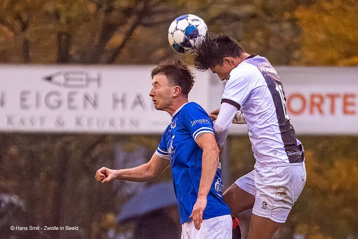 In beeld: WVF ziet eerste periodetitel snel verdampen - Foto: Hans Smit