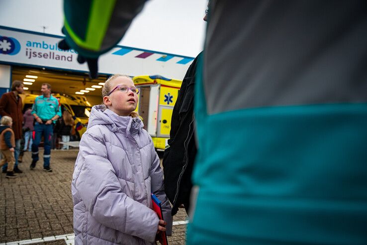 In beeld: Zwolse hulpdiensten halen ruim 8000 euro op voor Serious Request - Foto: Hugo Janssen