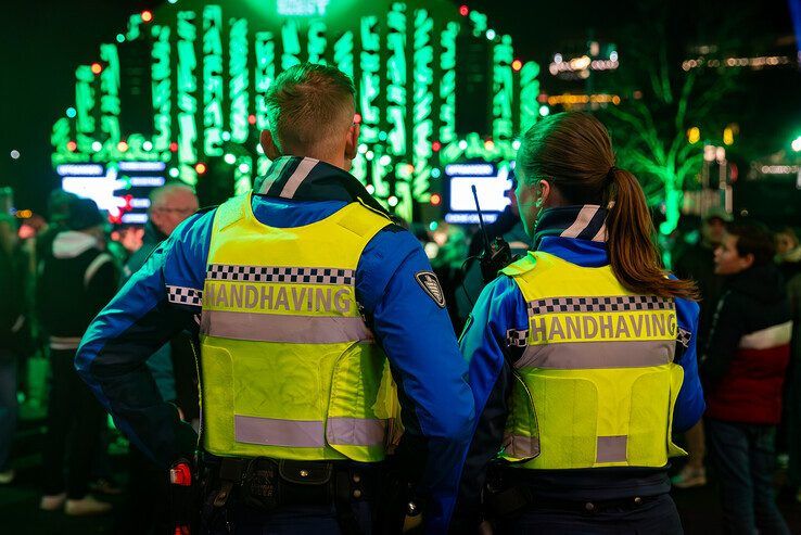 In beeld: Franz Ferdinand zet Zwolle in vuur en vlam, bijna 4 miljoen euro op teller Serious Request