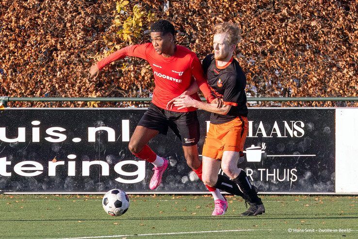 In beeld: Be Quick ’28 verliest duel van Nieuwleusen - Foto: Hans Smit