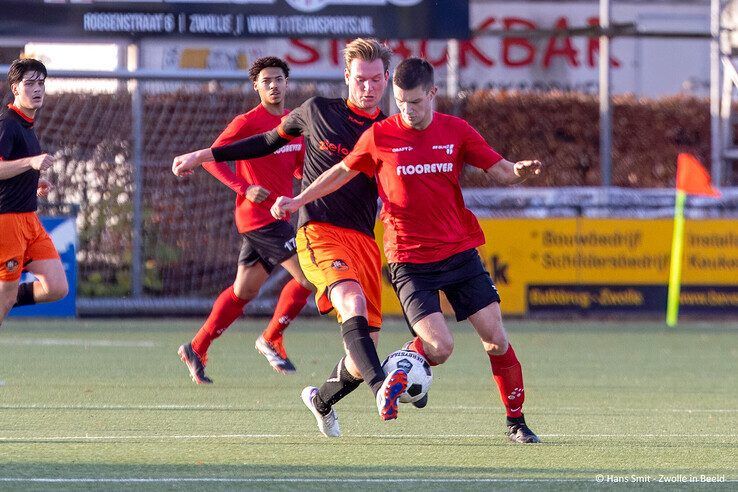 In beeld: Be Quick ’28 verliest duel van Nieuwleusen - Foto: Hans Smit