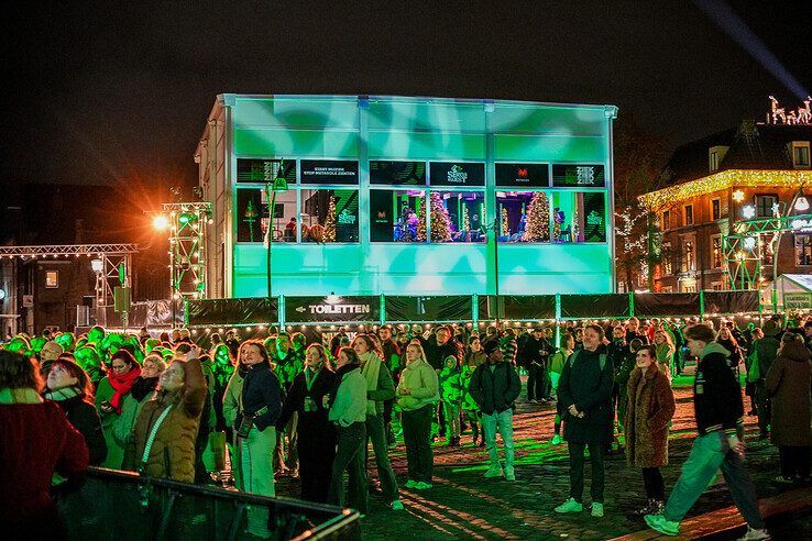 In beeld: Rondje door Zwolle op eerste dag van Serious Request, vanavond Roxy Dekker - Foto: Obbe Bakker