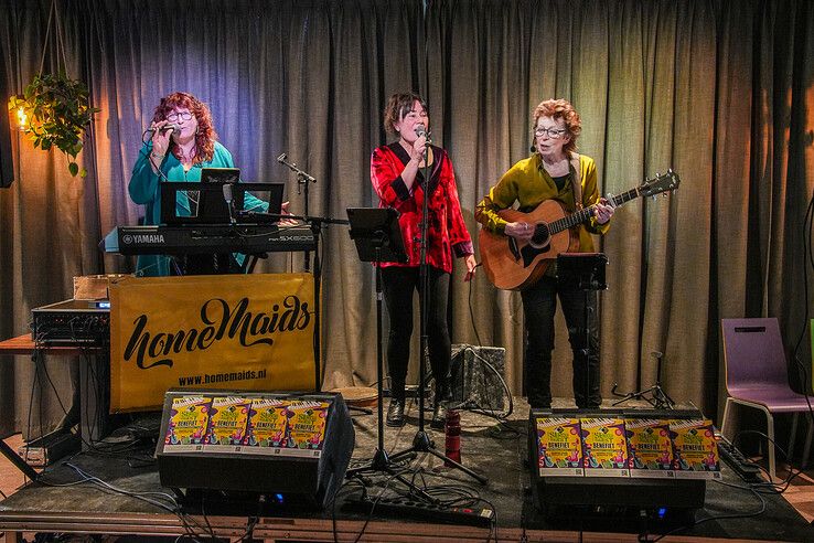 In beeld: Muzikanten uit Zwolle en omgeving zamelen duizenden euro’s in voor Serious Request - Foto: Obbe Bakker