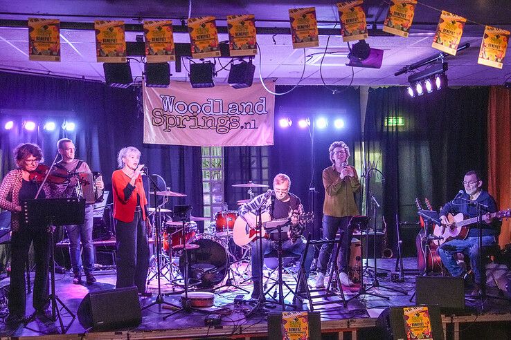 In beeld: Muzikanten uit Zwolle en omgeving zamelen duizenden euro’s in voor Serious Request - Foto: Obbe Bakker