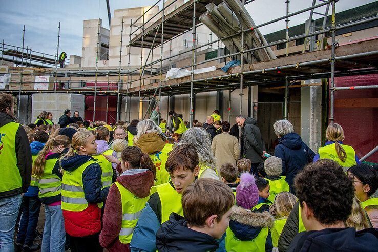 Eerste steen basisschool Het Atelier gelegd - Foto: Obbe Bakker