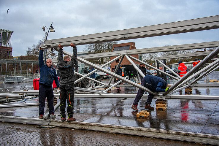 Opbouw Serious Request op Rodetorenplein begonnen - Foto: Obbe Bakker