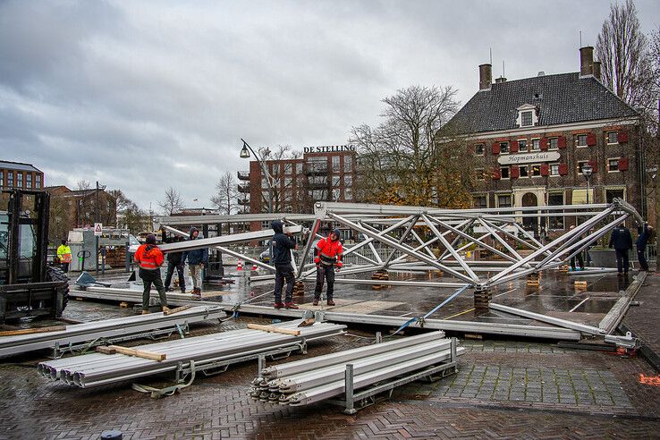 Opbouw Serious Request op Rodetorenplein begonnen - Foto: Obbe Bakker