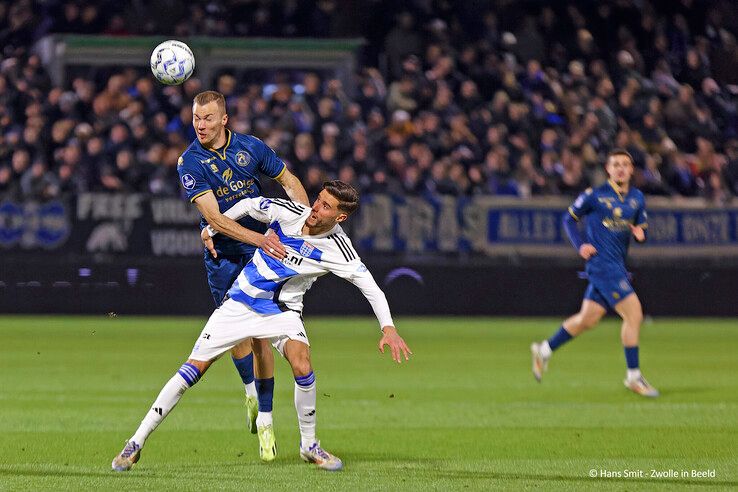 In beeld: PEC wint van Sparta en klimt wat op de ranglijst - Foto: Hans Smit