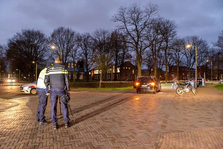 Bromfietser gewond na botsing in Dieze-Oost - Foto: Ruben Meinten