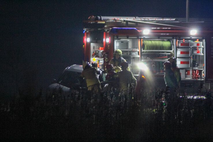 Twee zwaargewonden bij frontale botsing op N50 bij Kampen - Foto: Pascal Winter