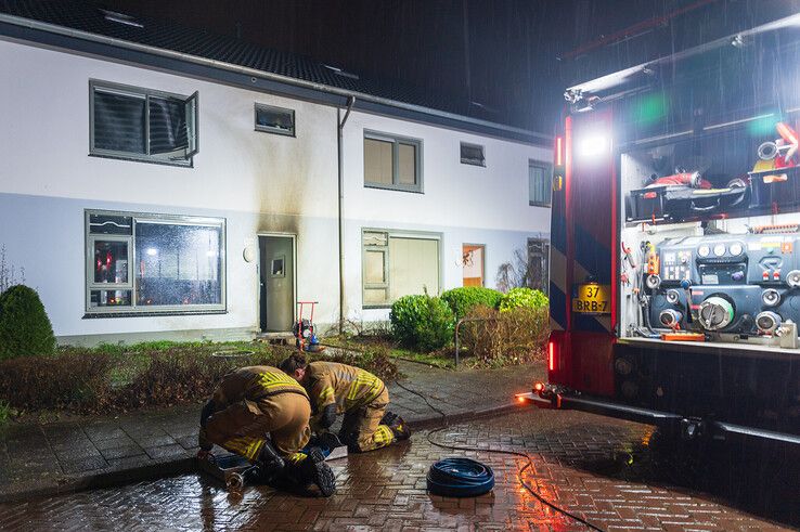 Opnieuw explosie en brand bij woning in Zwolle-Noord - Foto: Peter Denekamp