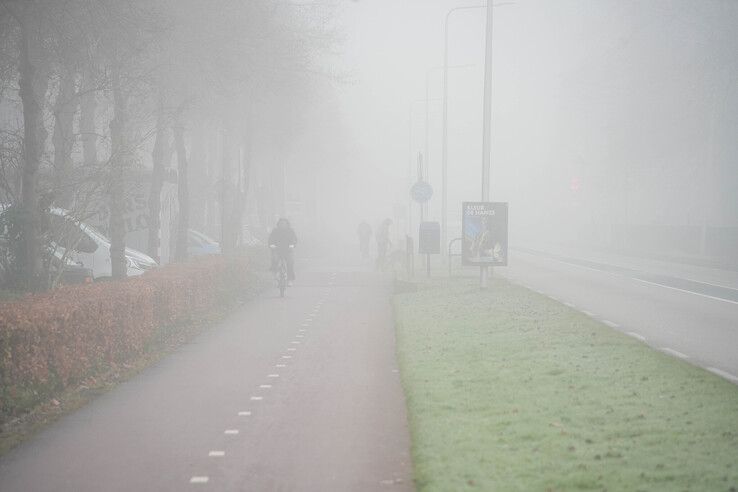 In de avond kans op mist in Zwolle. - Foto: Obbe Bakker