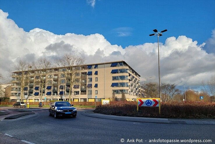 Woonzorgcentrum Rivierenhof in de zon. - Foto: Ank Pot