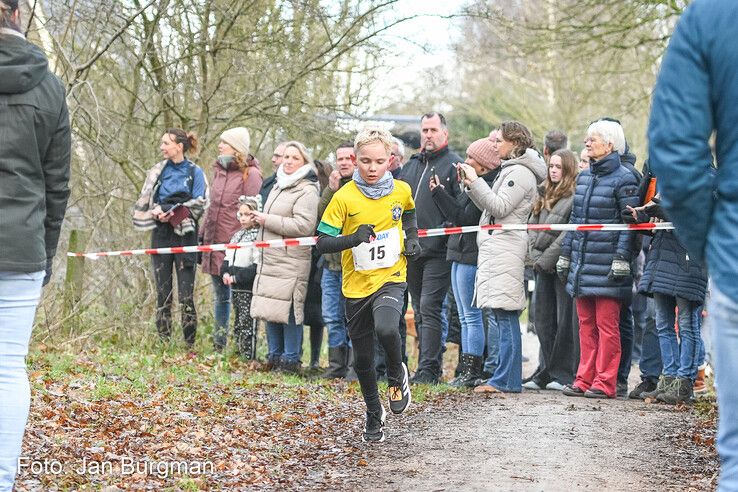 In beeld: Buurjongens uit Herfte winnen Wijthmenerplasloop - Foto: Jan Burgman