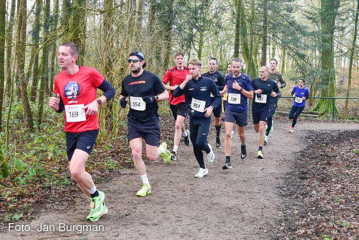 In beeld: Buurjongens uit Herfte winnen Wijthmenerplasloop - Foto: Jan Burgman